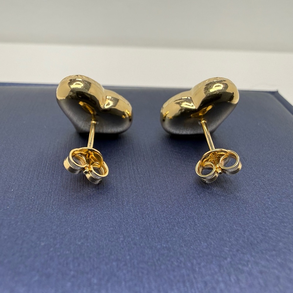 18K Genuine Yellow Gold Dia-Cut Heart Earrings (Preowned) - Picture 4 of 16